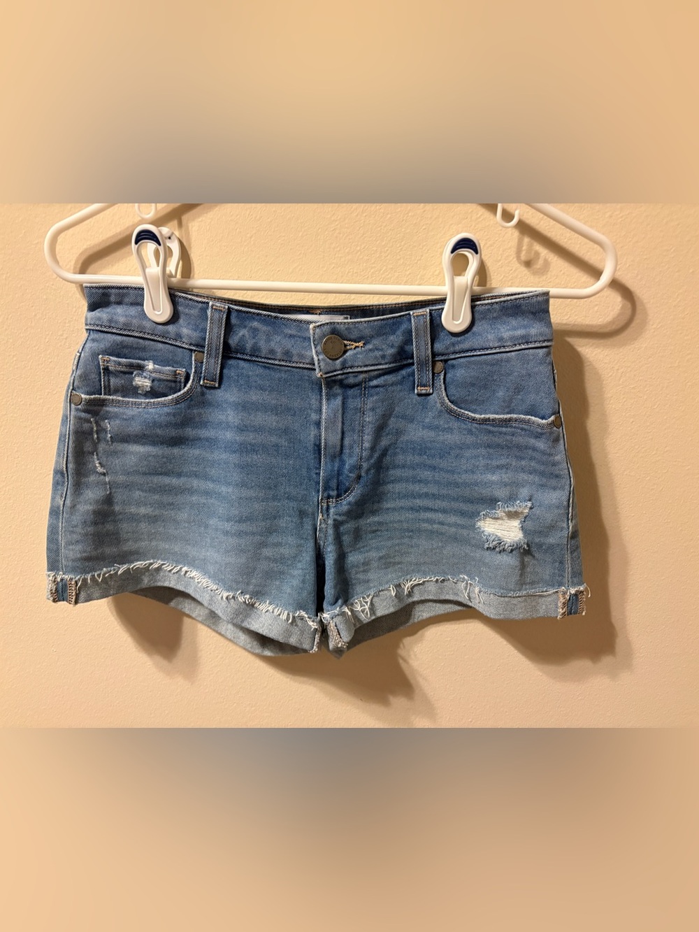 Paige Jimmy cuffed denim shorts Sz 24